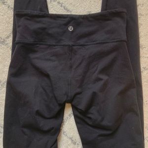 LULULEMON Black Leggings- Size 4
